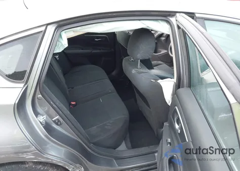 2015 Nissan Altima 2.5 S z USA, uszkodzony, nr VIN 1N4AL3AP3FC483067